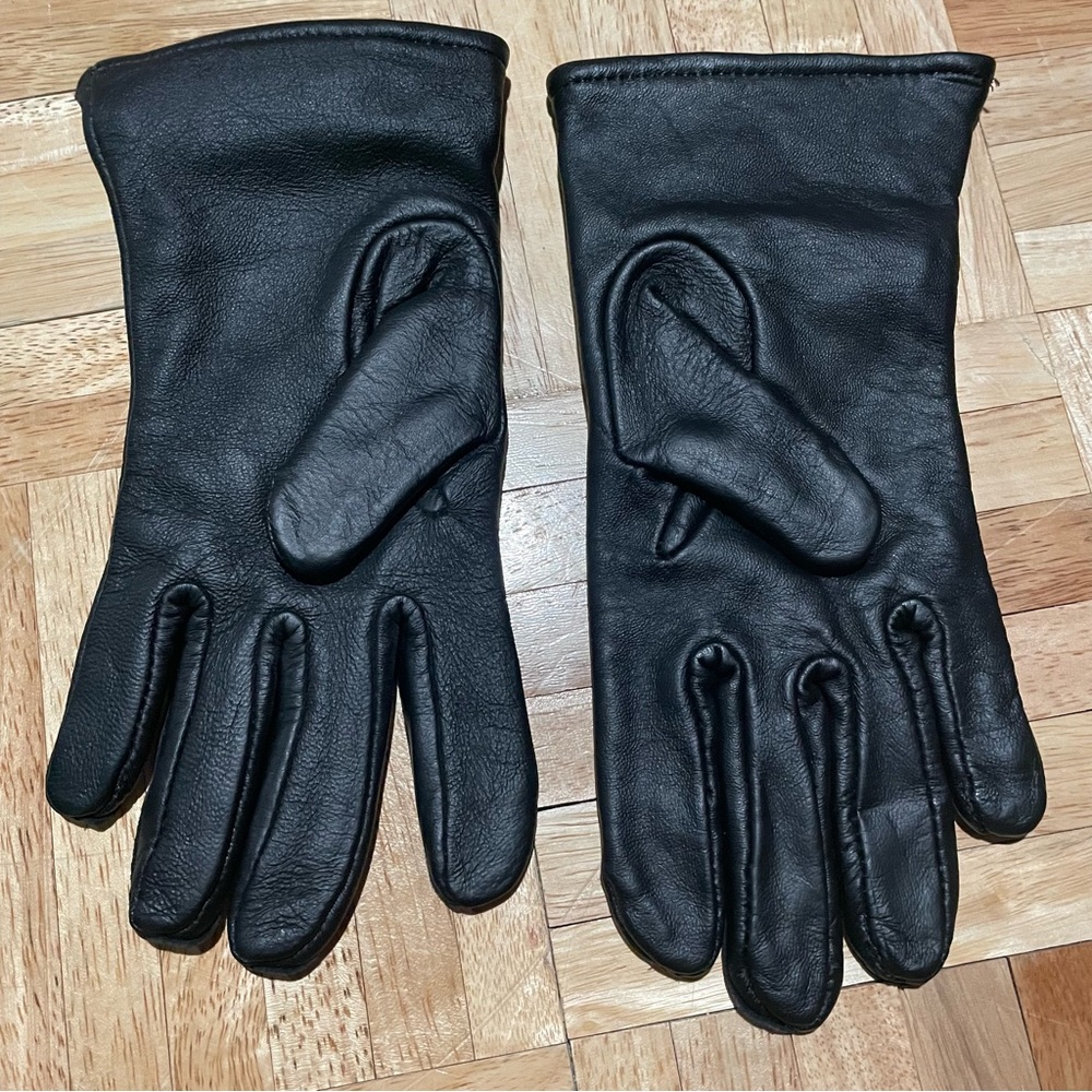 NWOT Black Leather Gloves - Size Small